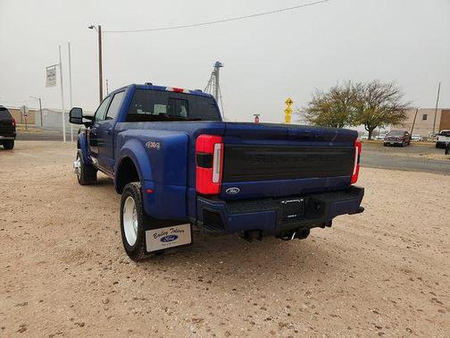 2026 Ford F-450 Platinum