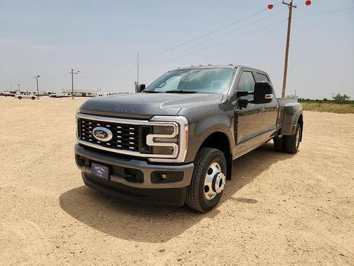 Carbonized Gray Metallic 2026 Ford F-350 Platinum