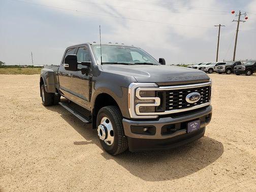 Carbonized Gray Metallic 2026 Ford F-350 Platinum