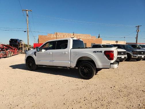 Oxford White 2026 Ford F-150 XLT