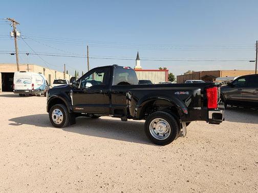 Agate Black Metallic 2027 Ford F-450 XL