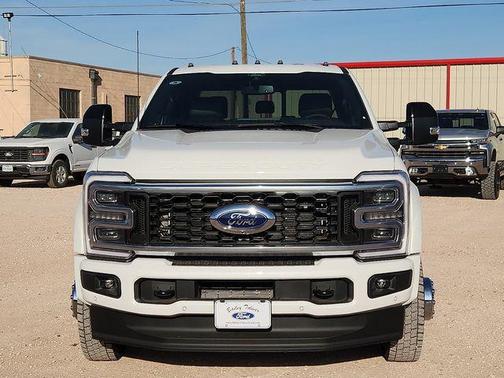 2026 Ford F-450 Platinum