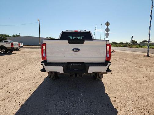 OXFORD WHITE 2026 Ford F-250 XL