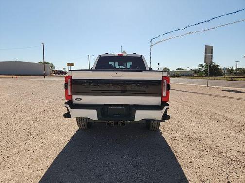 Star White Metallic Tri-Coat 2026 Ford F-250 Platinum
