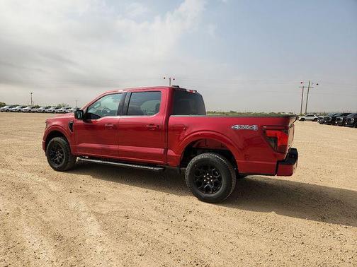 Ruby Red Metallic Tinted Clearcoat 2026 Ford F-150 XLT