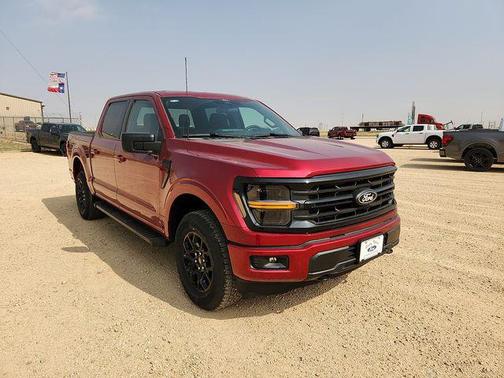 Ruby Red Metallic Tinted Clearcoat 2026 Ford F-150 XLT