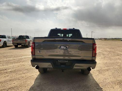 CARBONIZED GRAY METALLIC 2026 Ford F-150 XLT
