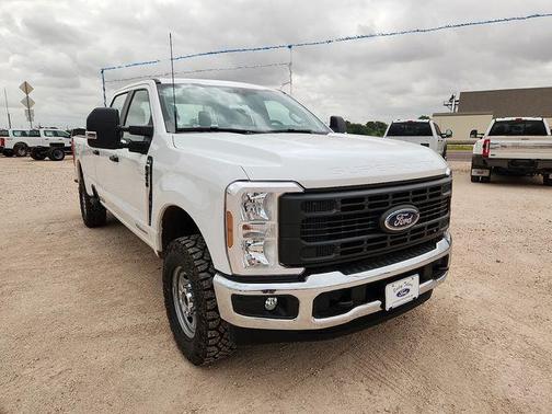 OXFORD WHITE 2026 Ford F-250 XL