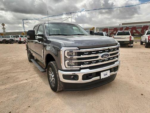 Carbonized Gray Metallic 2026 Ford F-250 Lariat