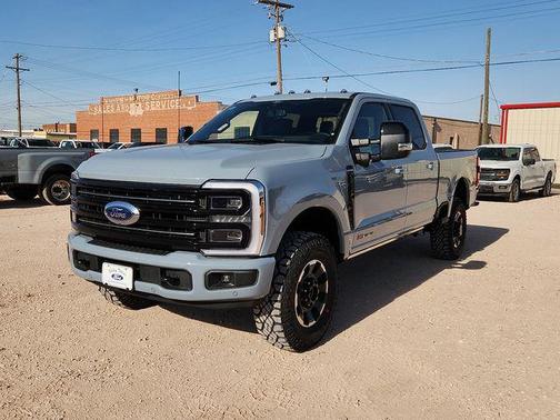 2026 Ford F-250 Platinum