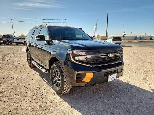 AGATE BLACK METALLIC 2026 Ford Expedition Tremor