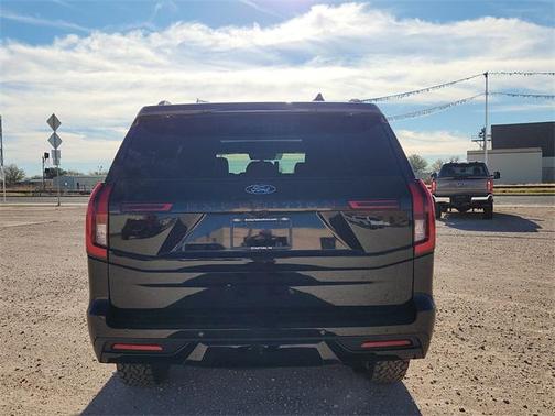 2025 Ford Expedition Tremor