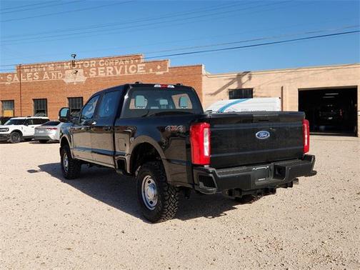 2025 Ford F-250 XL