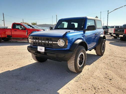 Velocity Blue Metallic 2026 Ford Bronco Base