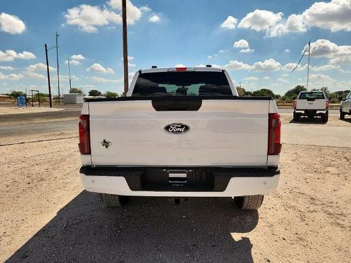 Oxford White 2026 Ford F-150 XLT