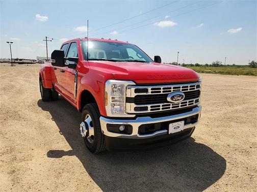 2025 Ford F-350 XLT