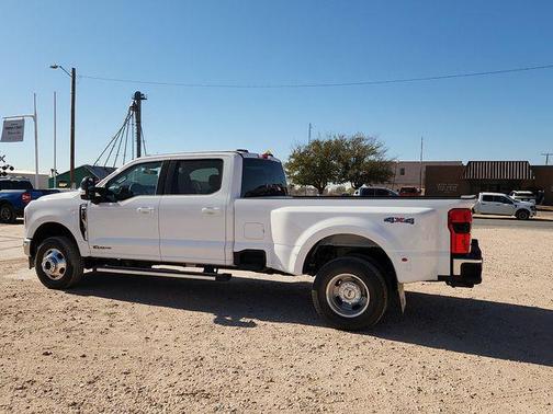 2026 Ford F-350 Lariat