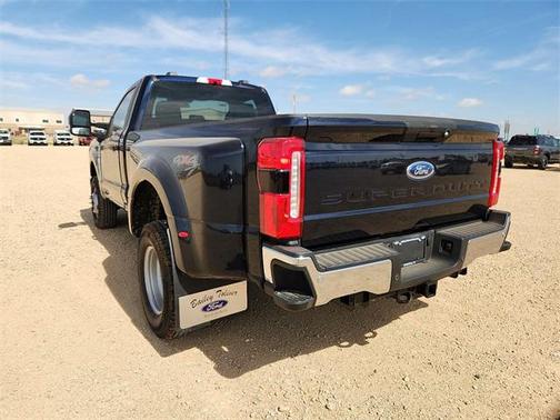 2025 Ford F-350 XLT