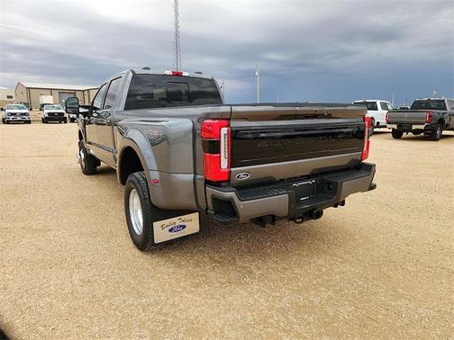 2025 Ford F-350 Lariat
