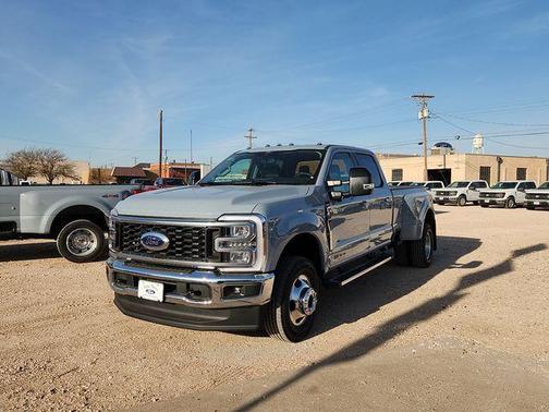 2026 Ford F-350 Lariat