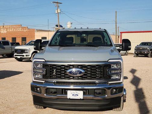 2026 Ford F-350 Lariat