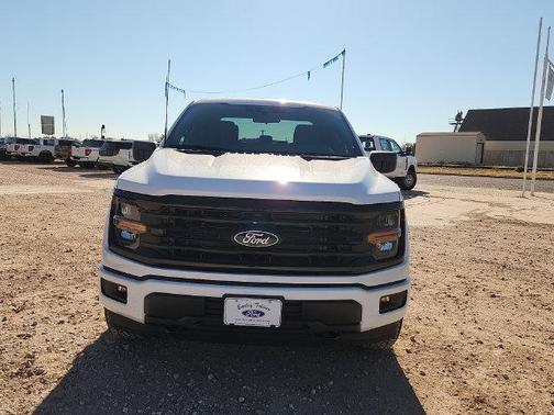 Oxford White 2026 Ford F-150 XLT