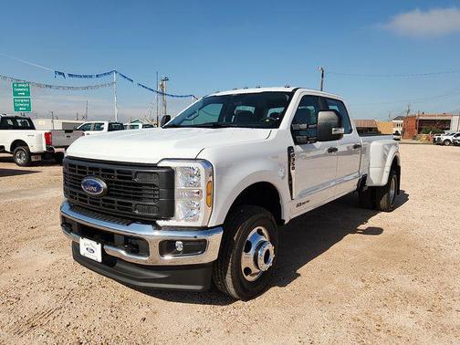 Oxford White 2026 Ford F-350 XL