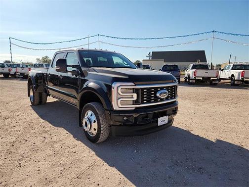 2026 Ford F-450 Platinum