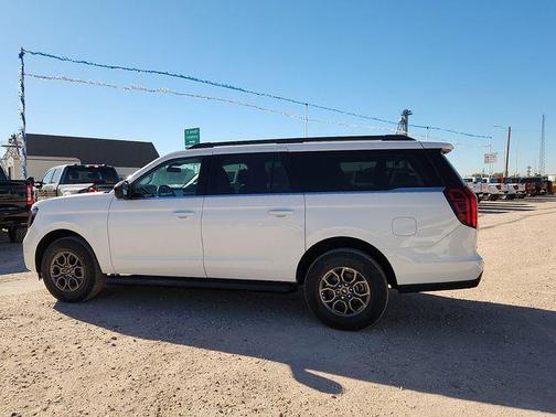 2025 Ford Expedition Max Active 4x4