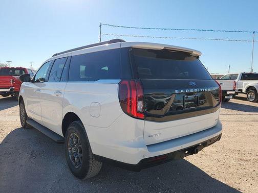 2025 Ford Expedition Max Active 4x4