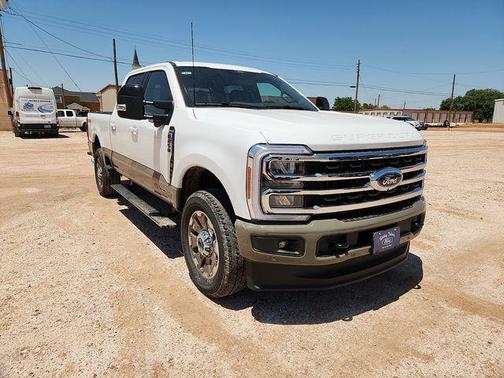 OXFORD WHITE 2026 Ford F-250 King Ranch Truck