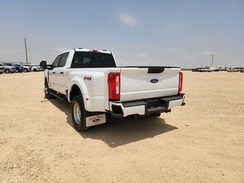 OXFORD WHITE 2026 Ford F-350 XL