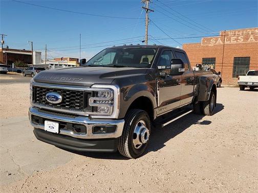 2026 Ford F-350 Lariat