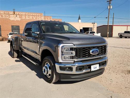 2026 Ford F-350 Lariat