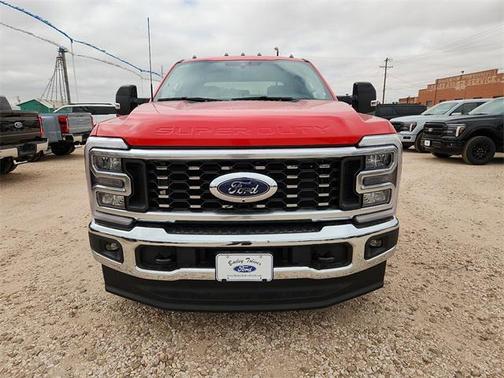 2026 Ford F-350 Lariat
