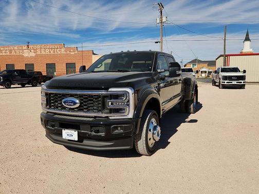 2026 Ford F-450 Platinum