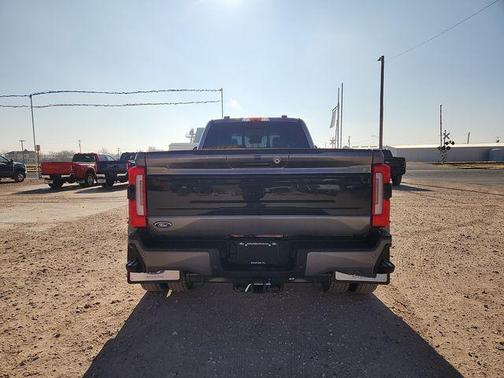 2026 Ford F-450 Platinum