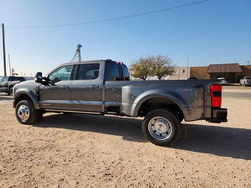 2026 Ford F-450 Platinum