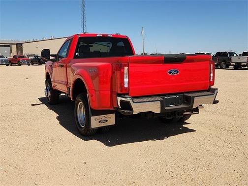 2025 Ford F-350 XLT