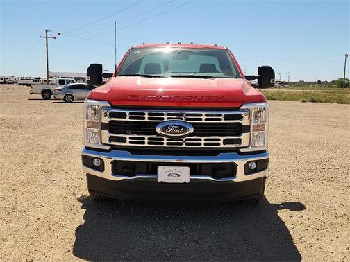 2025 Ford F-350 XLT