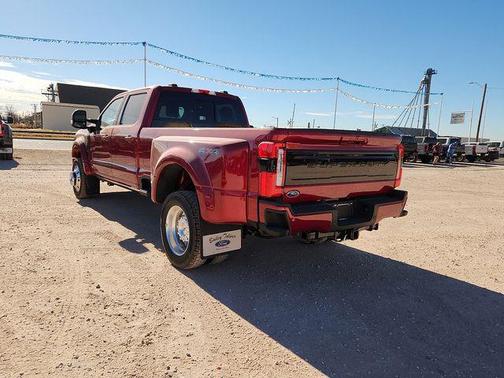 2026 Ford F-450 Platinum