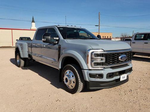 2026 Ford F-450 Platinum