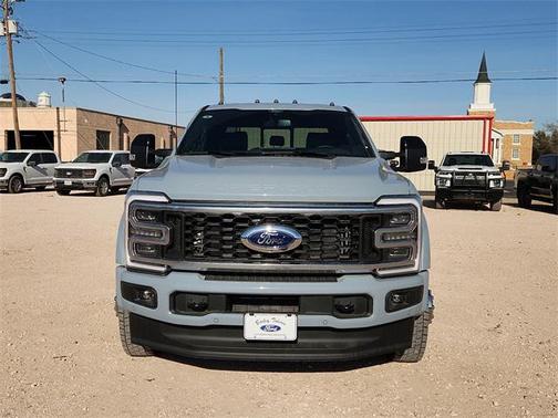 2026 Ford F-450 Platinum