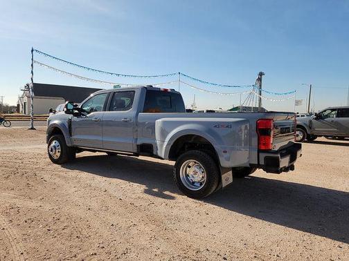2026 Ford F-450 Platinum