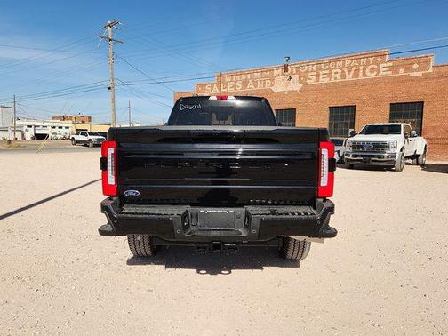 2026 Ford F-350 Platinum