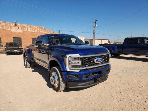 2026 Ford F-450 Platinum