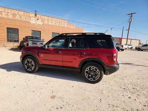 Ruby Red Metallic Tinted Clearcoat 2026 Ford Bronco Sport Outer Banks