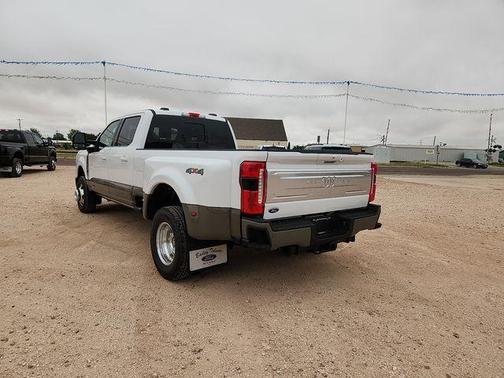OXFORD WHITE 2026 Ford F-350 King Ranch