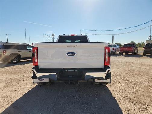 2026 Ford F-350 Lariat