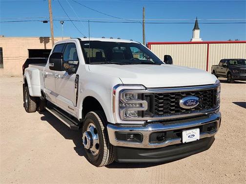 2026 Ford F-350 Lariat